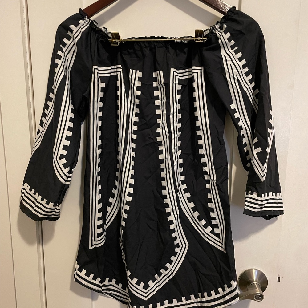 Dress small / off shoulder